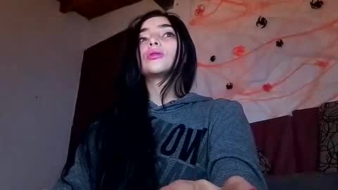 Alisson369  online show from October 2025 09:57:02 AM