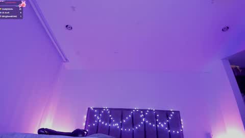    online show from February 2025 03:21:02 AM