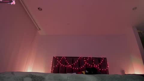    online show from March 2025 04:49:01 AM