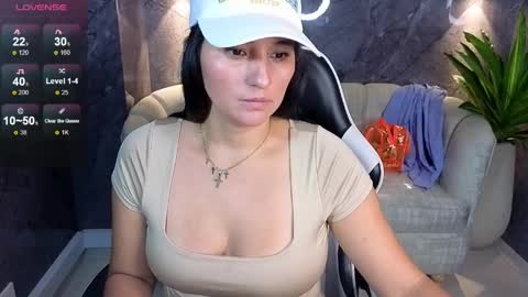 alisson_tx_ online show from April 2026 03:13:02 AM