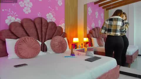 Snapshot of alissonpeach01 chatting on November 2025 12:27:02 PM alissonpeach01 online show from November 2025 12:27:02 PM