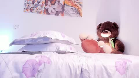 Snapshot of alissonroyce chatting on November 2025 11:26:01 PM Goddess online show from November 2025 11:26:01 PM