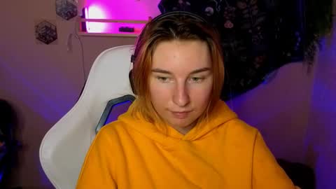 Snapshot of alisun_ chatting on September 2025 08:22:02 PM A L I C E online show from September 2025 08:22:02 PM