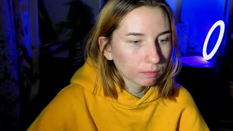 Snapshot of alisun_ chatting on October 2025 06:09:01 PM A L I C E online show from October 2025 06:09:01 PM