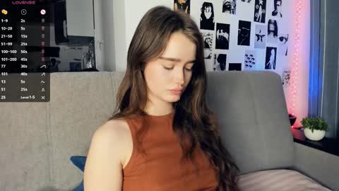 Alivia online show from November 2025 09:34:02 AM