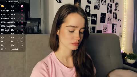 Alivia online show from December 2025 11:17:02 AM