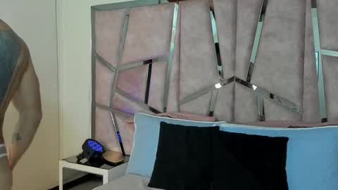 Snapshot of alixmartin1 chatting on October 2025 08:57:01 PM alix online show from October 2025 08:57:01 PM