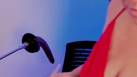 Snapshot of aliyahsstone chatting on November 2025 11:51:02 AM Aliyahs stone online show from November 2025 11:51:02 AM