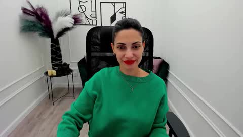 allayerty online show from December 2025 12:32:02 PM