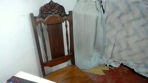 Snapshot of allen_69xx chatting on January 2025 10:40:01 PM allen online show from January 2025 10:40:01 PM