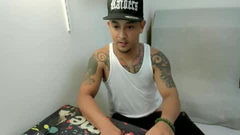 Snapshot of allen_69xx chatting on December 2025 03:27:02 PM allen online show from December 2025 03:27:02 PM