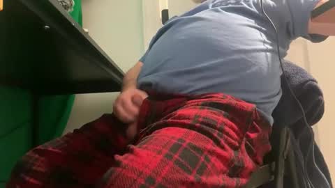 Allergictolove online show from December 2024 12:09:02 AM