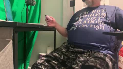 Allergictolove online show from January 2025 08:10:02 PM