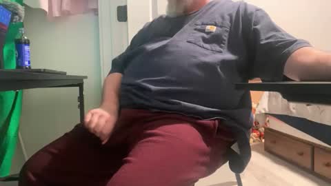 Allergictolove online show from November 2025 09:03:02 PM