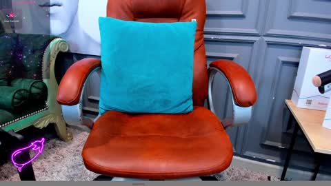                                 Help me reach 100 likes online show from December 2024 11:45:02 PM