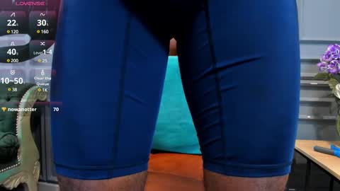                                 Help me reach 100 likes online show from February 2025 06:01:01 PM