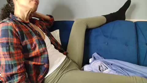 wishlist on bio online show from December 2025 04:39:02 AM