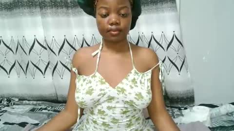 Snapshot of allibabexx chatting on May 2026 07:41:02 PM allibabexx online show from May 2026 07:41:02 PM