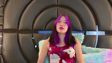 Allicia online show from January 2025 07:17:01 PM