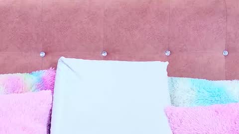 Allicia online show from September 2025 07:25:01 PM