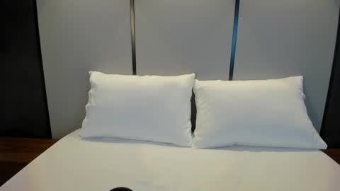 A L L I E online show from September 2025 02:33:02 AM