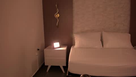 A L L I E online show from March 2026 02:39:01 AM