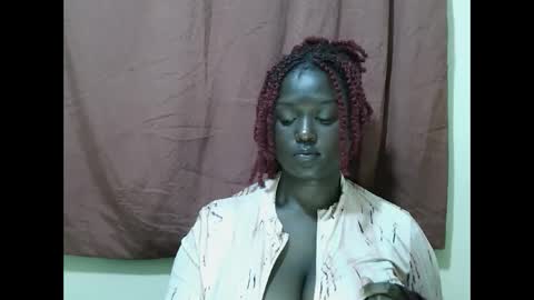 Allie online show from September 2025 09:48:02 PM