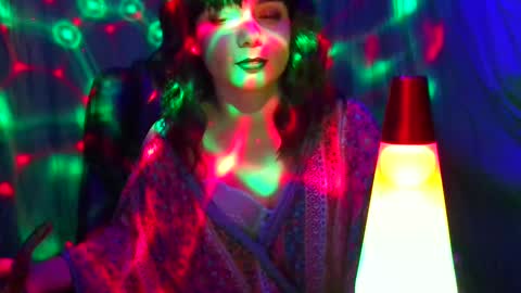 Snapshot of alliebells1 chatting on December 2024 03:09:01 AM alliebells1 online show from December 2024 03:09:01 AM