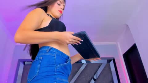 Snapshot of allijadid chatting on January 2025 10:52:02 AM online show from January 2025 10:52:02 AM