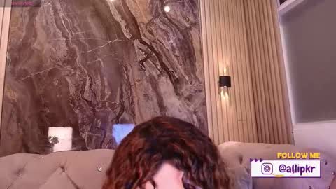 allison_parker1_ online show from November 2025 12:05:01 PM