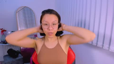Snapshot of allison_starmodel chatting on April 2026 12:11:02 AM allison_starmodel online show from April 2026 12:11:02 AM