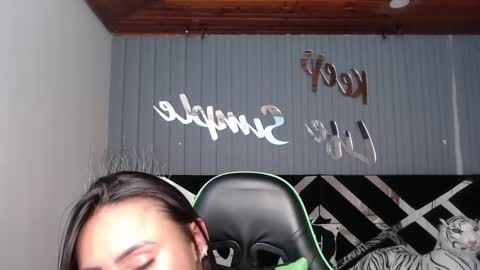 Allisson online show from February 2025 09:26:02 AM