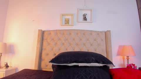 allisson online show from November 2025 12:05:02 PM