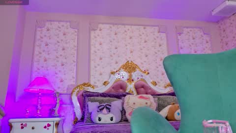 Allisson online show from November 2025 11:44:01 AM