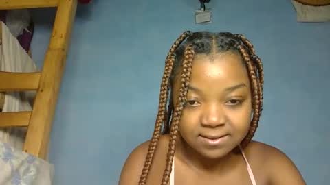 allizida01 online show from December 2025 07:12:01 AM