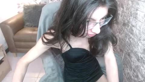 Snapshot of alllyson_ chatting on September 2025 07:59:01 PM alison online show from September 2025 07:59:01 PM