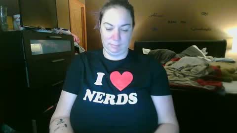 Tig Bitty online show from February 2025 04:05:01 AM