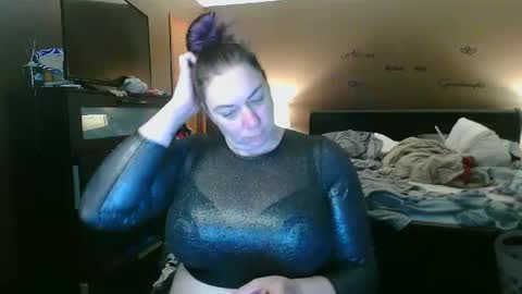 Tig Bitty online show from February 2025 04:04:02 AM