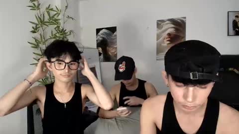 kim and josh online show from May 2026 03:46:01 AM