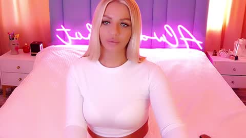 AlwaysHot online show from December 2024 05:38:02 AM