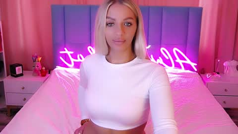 AlwaysHot online show from January 2025 04:23:01 AM