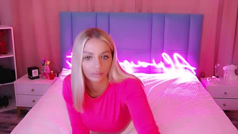 AlwaysHot online show from January 2025 02:30:01 AM