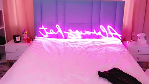 AlwaysHot online show from January 2025 05:11:01 AM