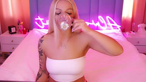 AlwaysHot online show from February 2025 06:26:02 AM