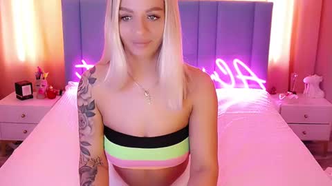 AlwaysHot online show from March 2025 03:17:01 AM