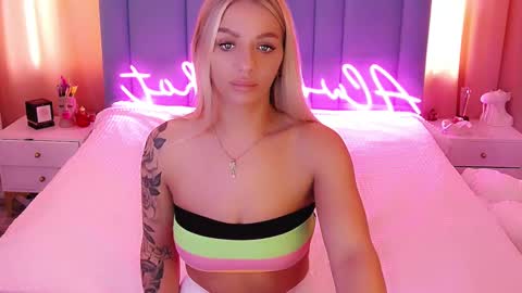 AlwaysHot online show from March 2025 06:21:02 AM