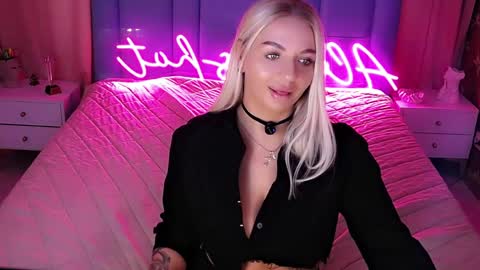 AlwaysHot online show from March 2026 02:04:01 AM