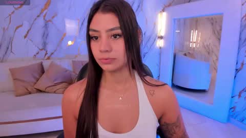 Alisson online show from December 2025 10:21:02 AM