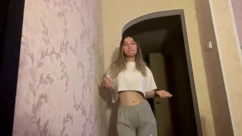 Snapshot of allynmckinnell chatting on February 2026 04:45:02 PM Trisha online show from February 2026 04:45:02 PM