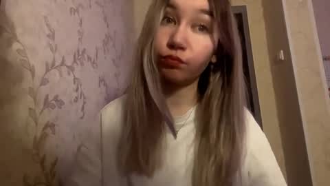 Snapshot of allynmckinnell chatting on February 2026 06:26:02 PM Trisha online show from February 2026 06:26:02 PM